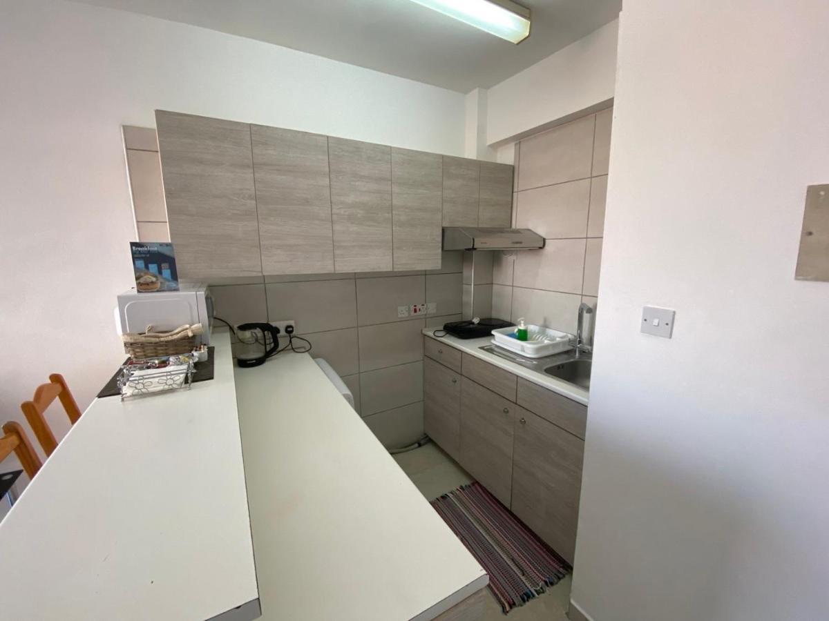 Alex Beach Apartment 203 Lárnaka Kültér fotó